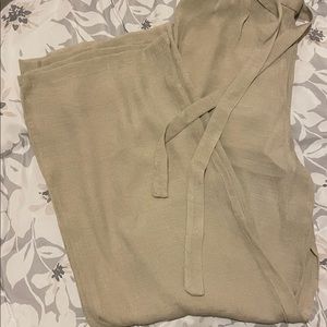 Very cute linen pants